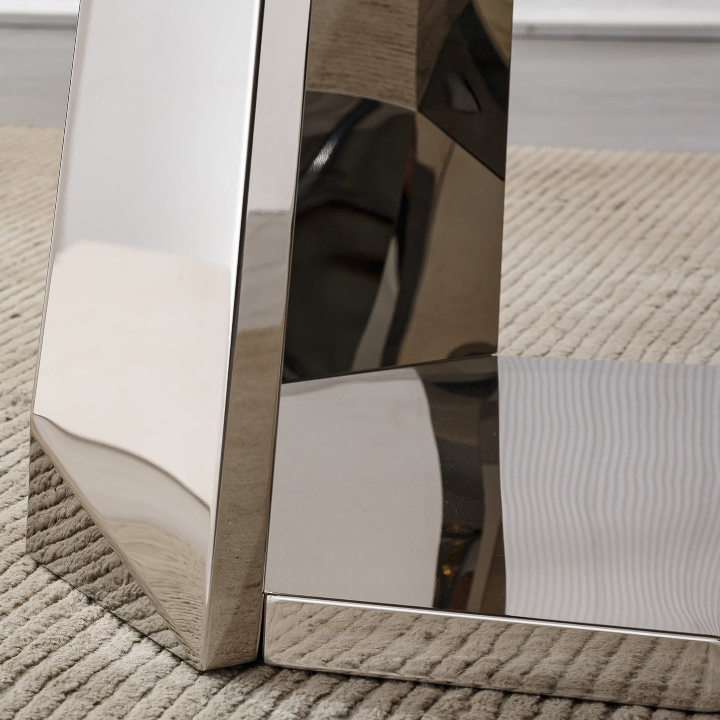 Haute Maison Dining Table