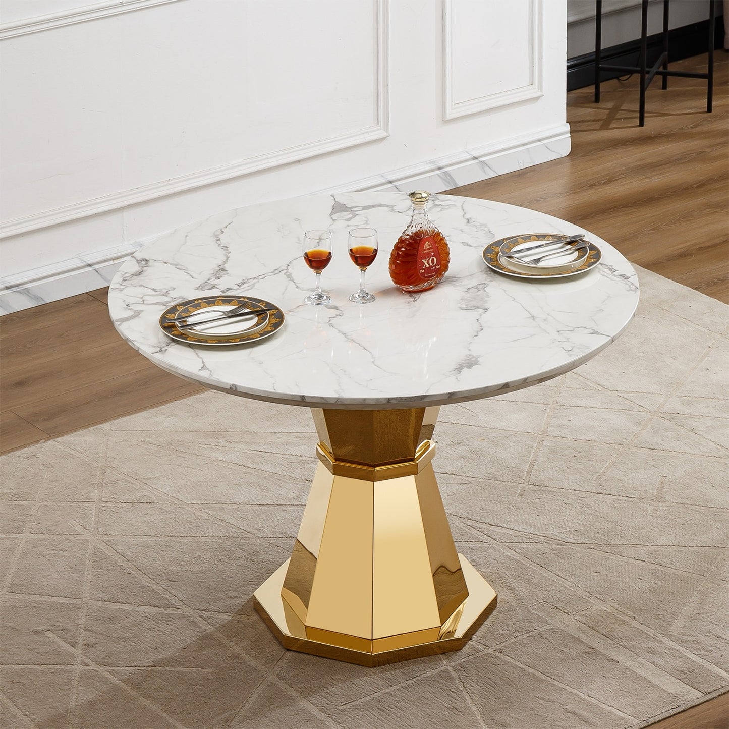Couronne Royale Dining Table