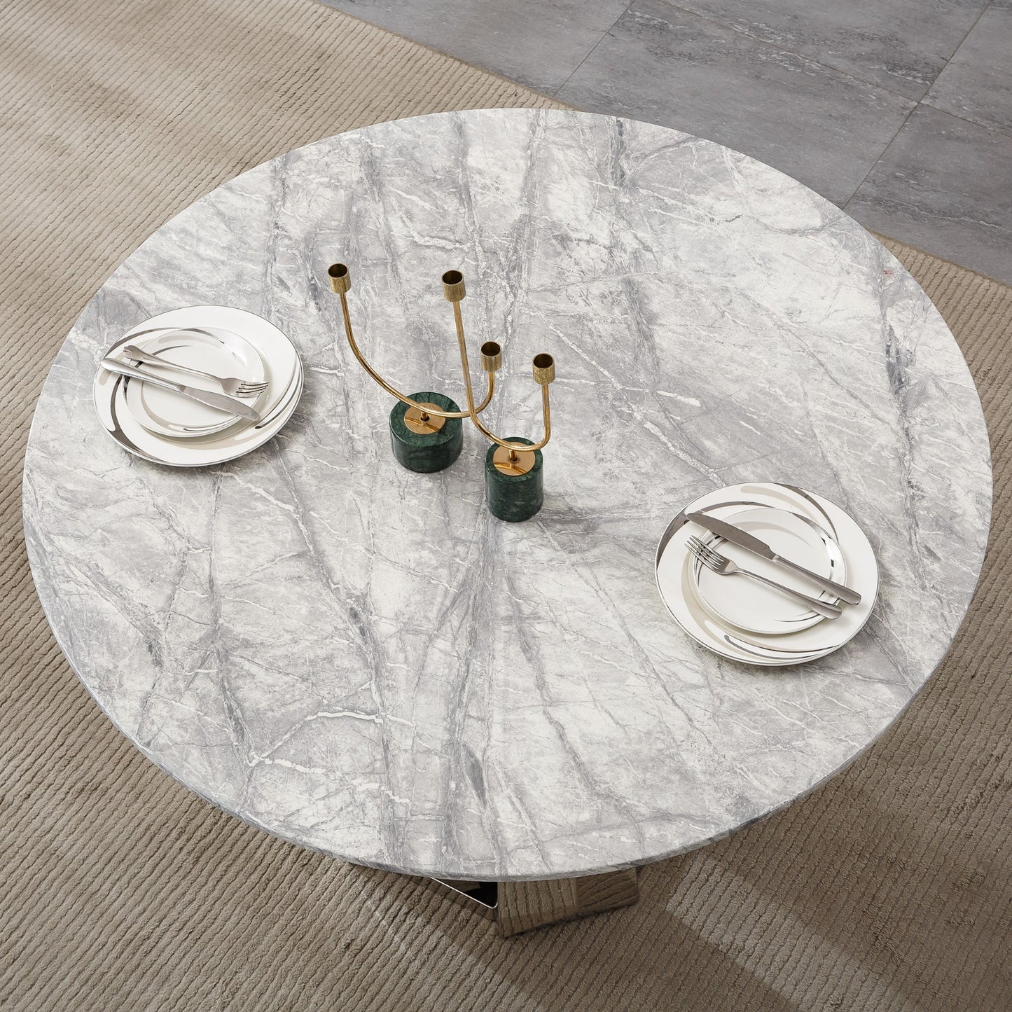 Jardin du Roi Dining Table